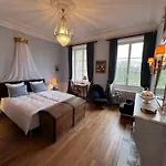 Bed & Breakfast Chateau Du Gue Aux Biches 4*