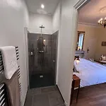 לינה וארוחת בוקר Chateau Du Gue Aux Biches 4*