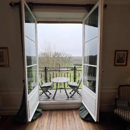Chateau Du Gue Aux Biches Bed & Breakfast