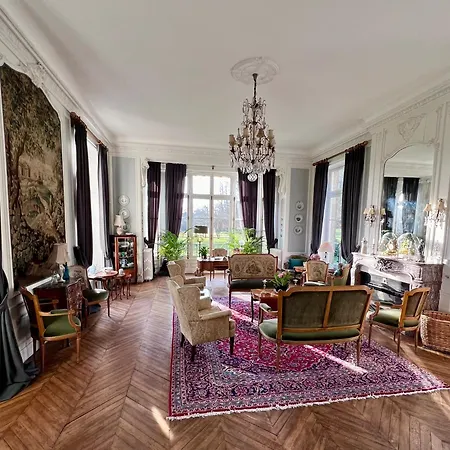 Bed & Breakfast Chateau Du Gue Aux Biches 4*