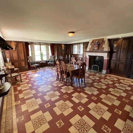 Chateau Du Gue Aux Biches