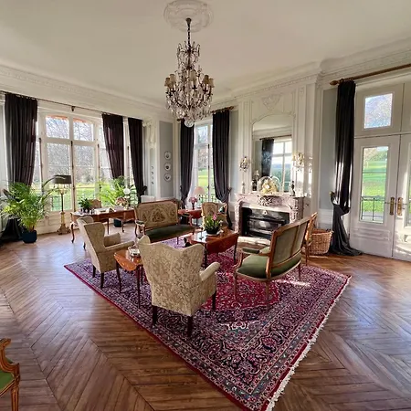 Chateau Du Gue Aux Biches 4*