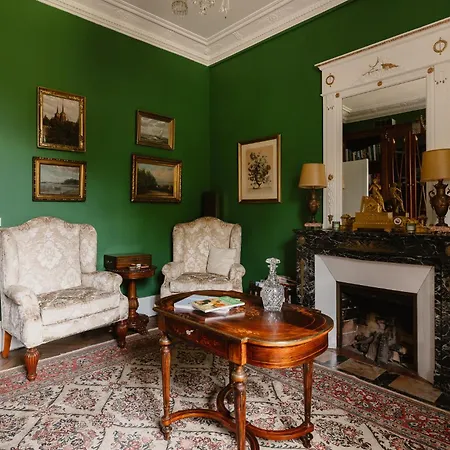 Chateau Du Gue Aux Biches Bed & Breakfast 4*