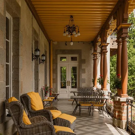 Bed & Breakfast Chateau Du Gue Aux Biches