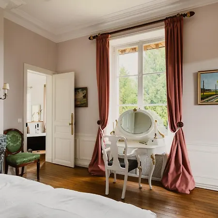 Chateau Du Gue Aux Biches Bed & Breakfast 4*