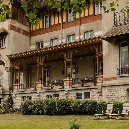 Chateau Du Gue Aux Biches Bed & Breakfast