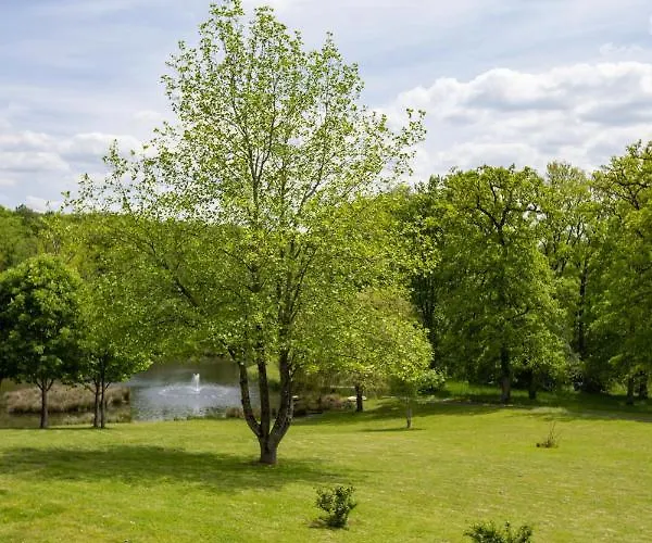 Chateau Du Gue Aux Biches Bed & Breakfast Bagnoles de l'Orne Normandie