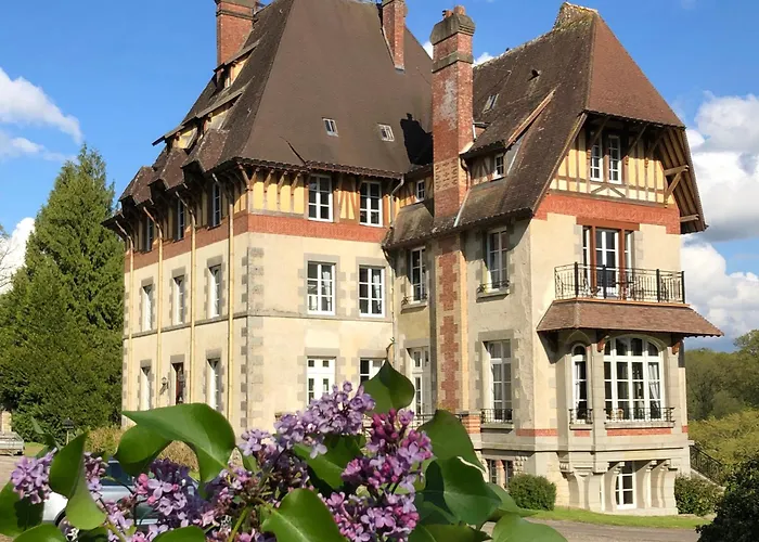 Chateau Du Gue Aux Biches 4*