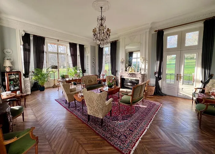 Chateau Du Gue Aux Biches 4*